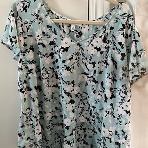 Floral print blue Nine West women’s top